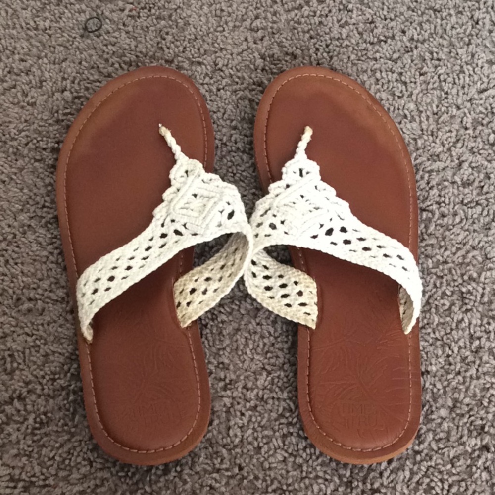 Beach sandals